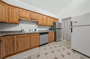 143-27 Roosevelt Ave, Flushing, NY 11354 - Photo 31