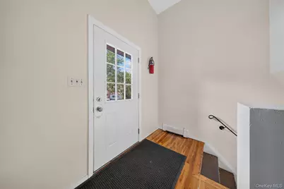 143-27 Roosevelt Avenue, Flushing, NY 11354 - Photo 13