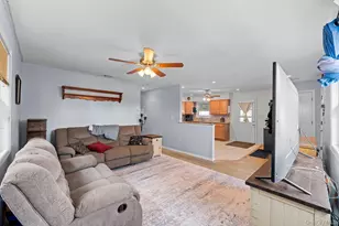 30 44th St, Lindenhurst, NY 11757 - Photo 15