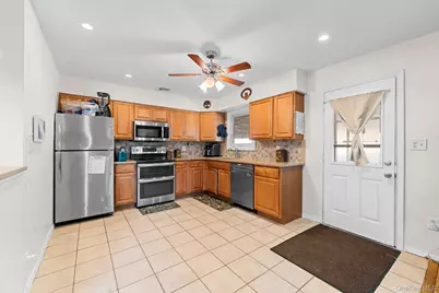 30 44th Street, Lindenhurst, NY 11757 - Photo 7