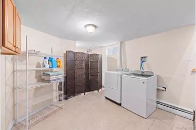 30 44th Street, Lindenhurst, NY 11757 - Photo 23