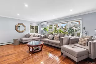 158 Blueberry Ln, Hicksville, NY 11801 - Photo 5