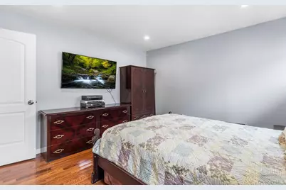 158 Blueberry Lane, Hicksville, NY 11801 - Photo 15