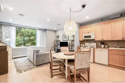520 Ashford Avenue #28, Ardsley, NY 10502 - Photo 5