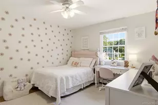 28 Village Woods Rd, Port Jefferson, NY 11777 - Photo 27