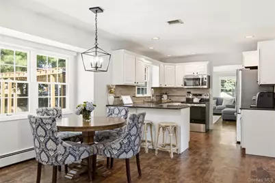 28 Village Woods Road, Port Jefferson, NY 11777 - Photo 17