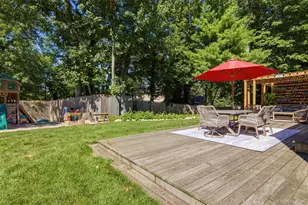 28 Village Woods Rd, Port Jefferson, NY 11777 - Photo 39