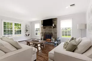 28 Village Woods Rd, Port Jefferson, NY 11777 - Photo 13