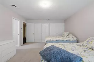 391 Pleasant Hill Dr, New City, NY 10956 - Photo 29
