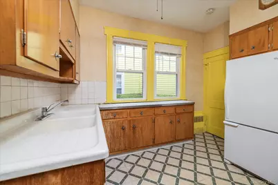 69 Grove Street, Lynbrook, NY 11563 - Photo 13