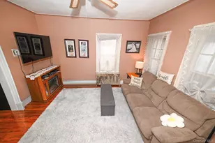 70-25 71st Pl, Glendale, NY 11385 - Photo 17