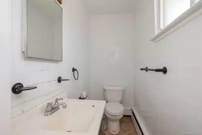 258 Aster Street, Massapequa Park, NY 11762 - Photo 7