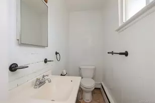 258 Aster St, Massapequa Park, NY 11762 - Photo 7
