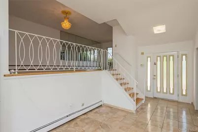 258 Aster Street, Massapequa Park, NY 11762 - Photo 5