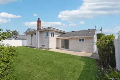 258 Aster Street, Massapequa Park, NY 11762 - Photo 21