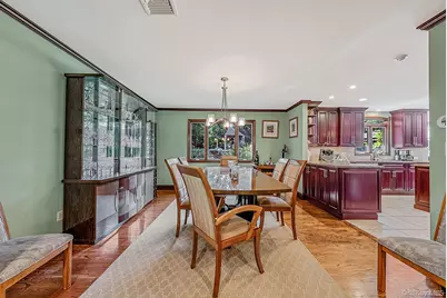 174 Dix Hills Road, Dix Hills, NY 11746 - Photo 15