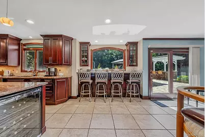174 Dix Hills Road, Dix Hills, NY 11746 - Photo 11