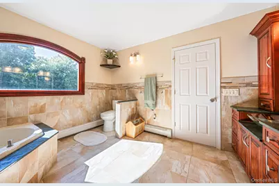 174 Dix Hills Road, Dix Hills, NY 11746 - Photo 25