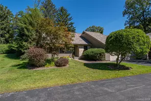 341 Furnace Dock Rd, Cortlandt Manor, NY 10567 - Photo 3