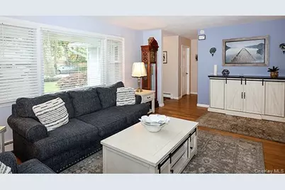 113 Iceland Drive, South Huntington, NY 11746 - Photo 7