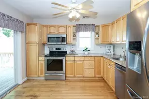 113 Iceland Dr, South Huntington, NY 11746 - Photo 11