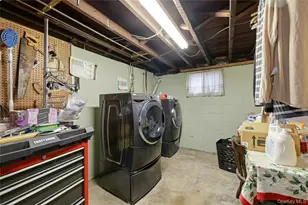 16 Superior Rd, Floral Park, NY 11001 - Photo 19