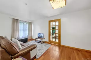 435 Birdsall Dr, Yorktown Heights, NY 10598 - Photo 7