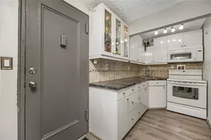 222 Smith St, Freeport, NY 11520 - Photo 5