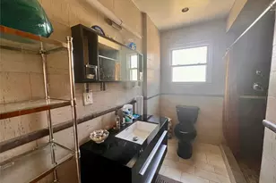 12-14 Utopia Pkwy, Whitestone, NY 11357 - Photo 11