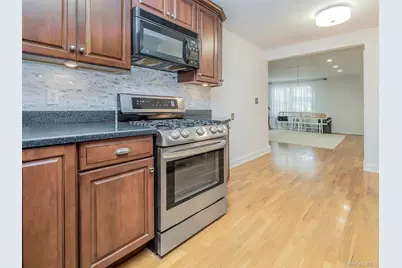 84U Glen Keith Road #84U, Glen Cove, NY 11542 - Photo 13