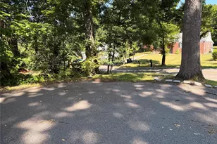 157 Brewer Rd, Newburgh, NY 12550 - Photo 3