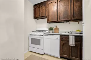 175-20 Wexford Terrace, Jamaica, NY 11432 - Photo 7