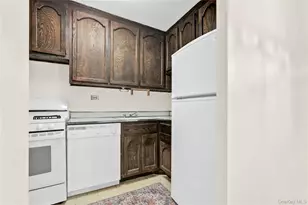 175-20 Wexford Terrace, Jamaica, NY 11432 - Photo 9