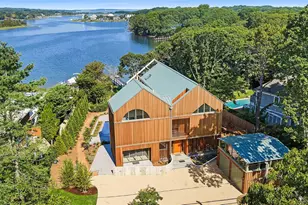 25 Bluff Point Rd, Sag Harbor, NY 11963 - Photo 3