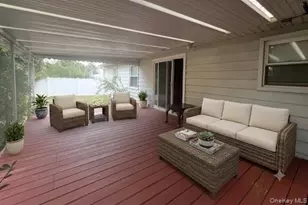 694 Blackstone Ave, East Meadow, NY 11554 - Photo 5