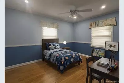 694 Blackstone Avenue, East Meadow, NY 11554 - Photo 7