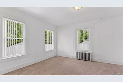 376 Montauk Highway #A, Eastport, NY 11941 - Photo 17