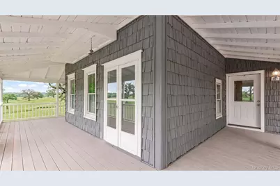 376 Montauk Highway #A, Eastport, NY 11941 - Photo 5