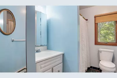 29 Boatheaders Lane N, East Hampton, NY 11937 - Photo 7