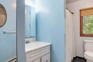29 Boatheaders Ln N, East Hampton, NY 11937 - Photo 7