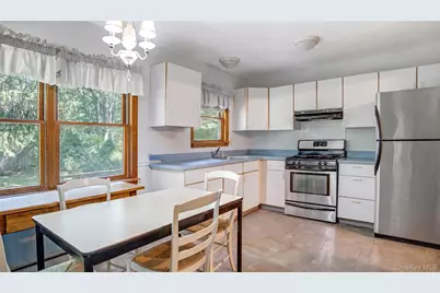 29 Boatheaders Lane N, East Hampton, NY 11937 - Photo 5
