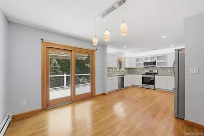 27 Casse Court, Mahopac, NY 10541 - Photo 11