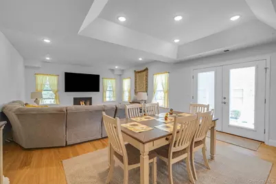 77 Willow Circle, Coram, NY 11727 - Photo 7