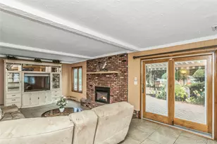 3901 Jane Ct, Seaford, NY 11783 - Photo 5