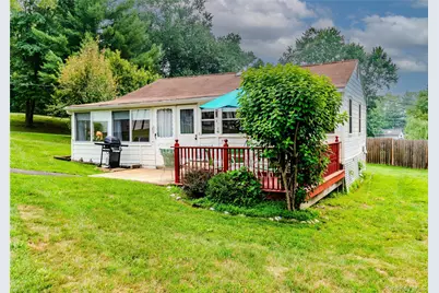 7 Brodie Road #27 & 28, Hopewell Junction, NY 12533 - Photo 5