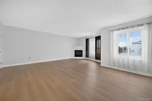 242 Maple Ave, Westbury, NY 11590 - Photo 5