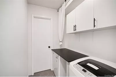 244 Lake Pointe Circle #244, Middle Island, NY 11953 - Photo 13