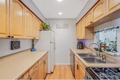 244 Lake Pointe Circle #244, Middle Island, NY 11953 - Photo 9