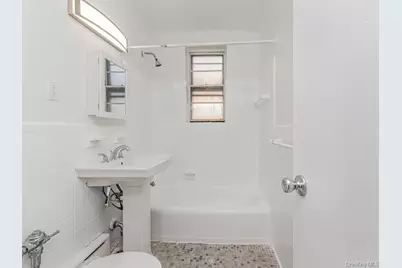 6535 Broadway #3F, Bronx, NY 10471 - Photo 11