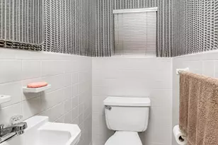 2358 Tiemann Ave, Bronx, NY 10469 - Photo 7